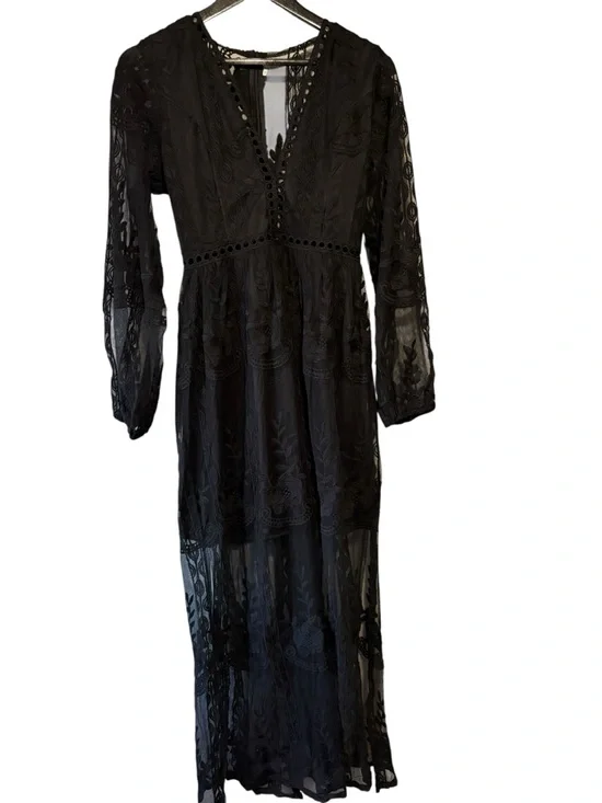 Lace Maxi Dress with Black Floral Embroidery. Size M. Black - Picture 6 of 11